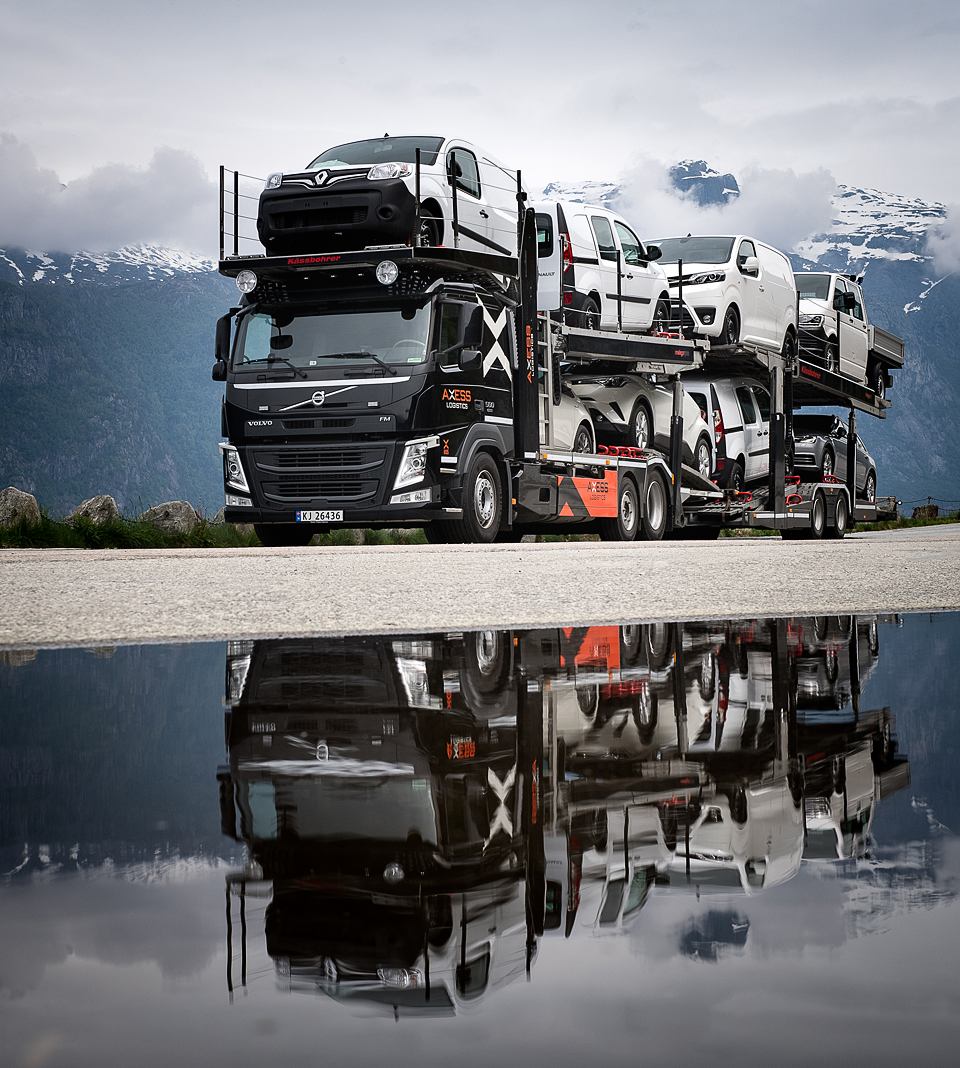 Axess Logistics car transporter
